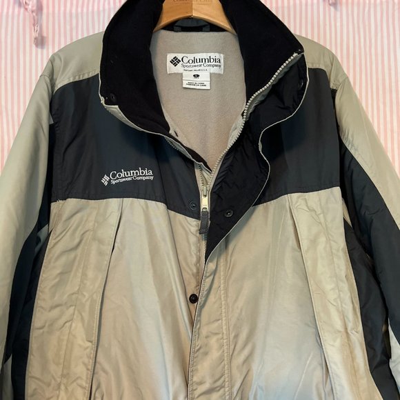 Men's Jacket - Picture 5 of 9